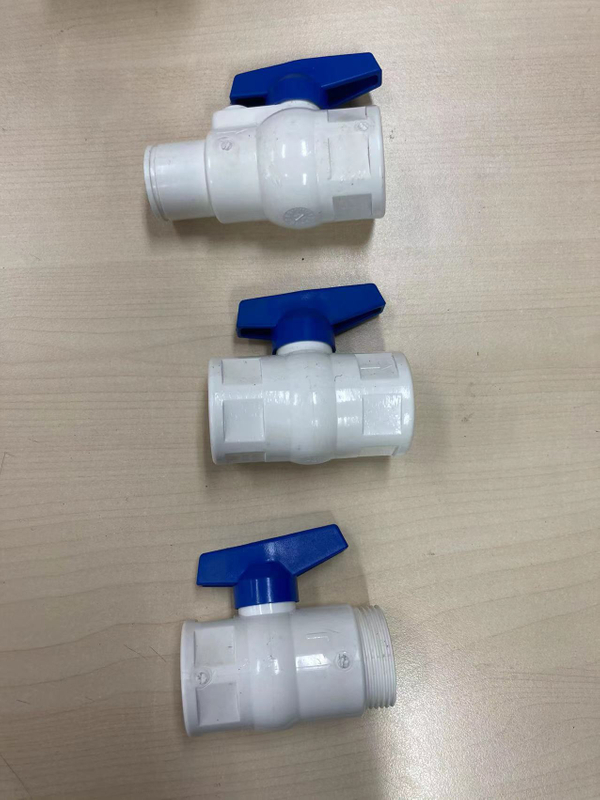 Mga Presyo ng PVC Ball Valves na Gumagawa ng Machine Injection Molding Molding 