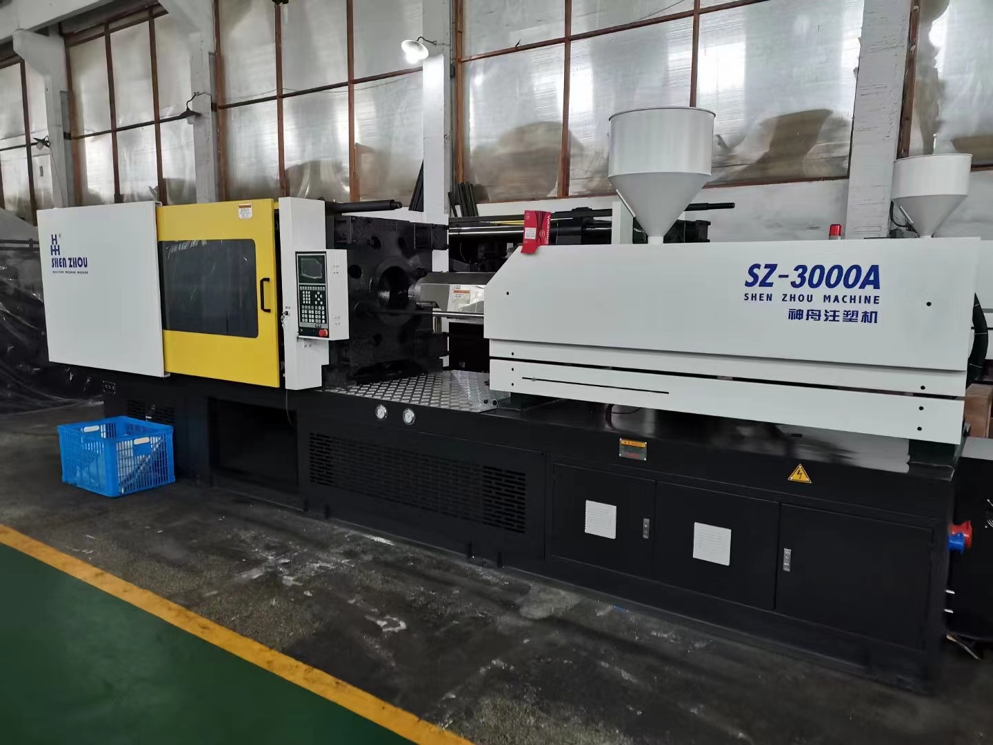 SZ—3000A Injection Molding Machine