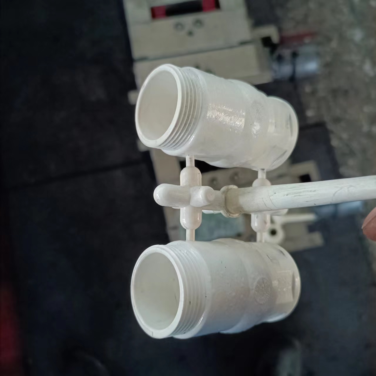 Mga Presyo ng PVC Ball Valves na Gumagawa ng Machine Injection Molding Molding 