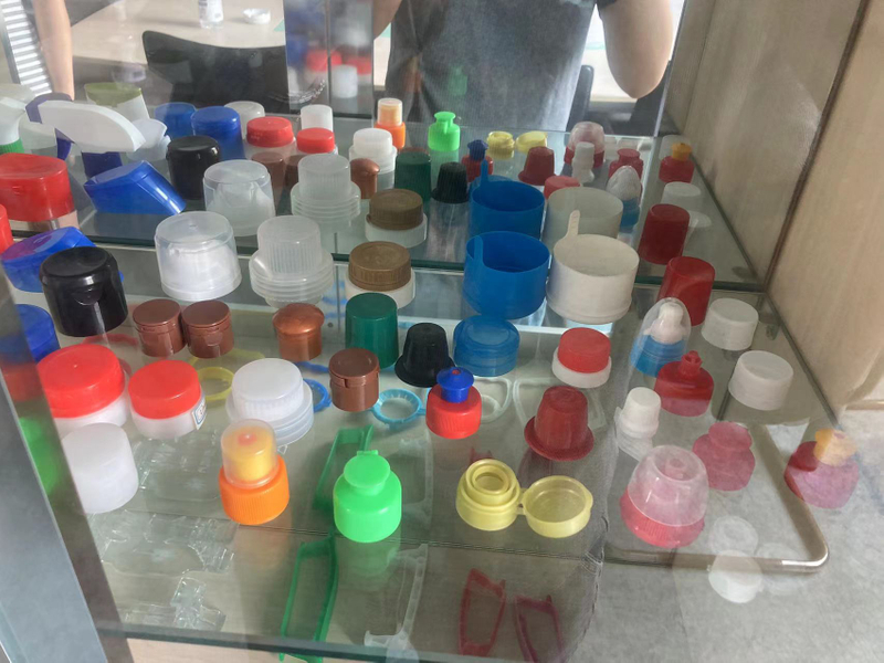 Machine para sa Paggawa ng mga Plastic Caps para sa Bottle Cap Mould