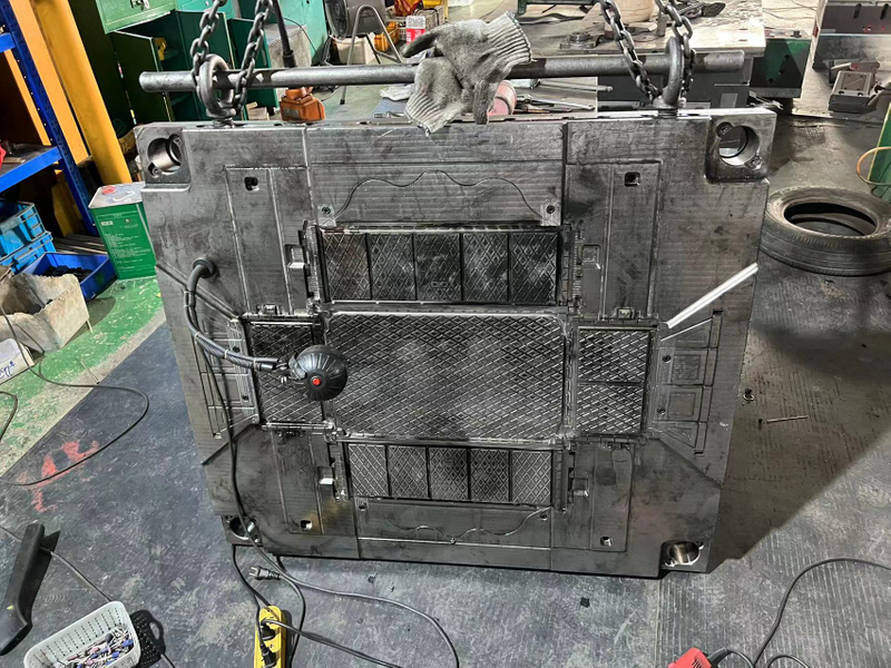 Plastic Storage Basket Crates Injection Molding Mould Machine