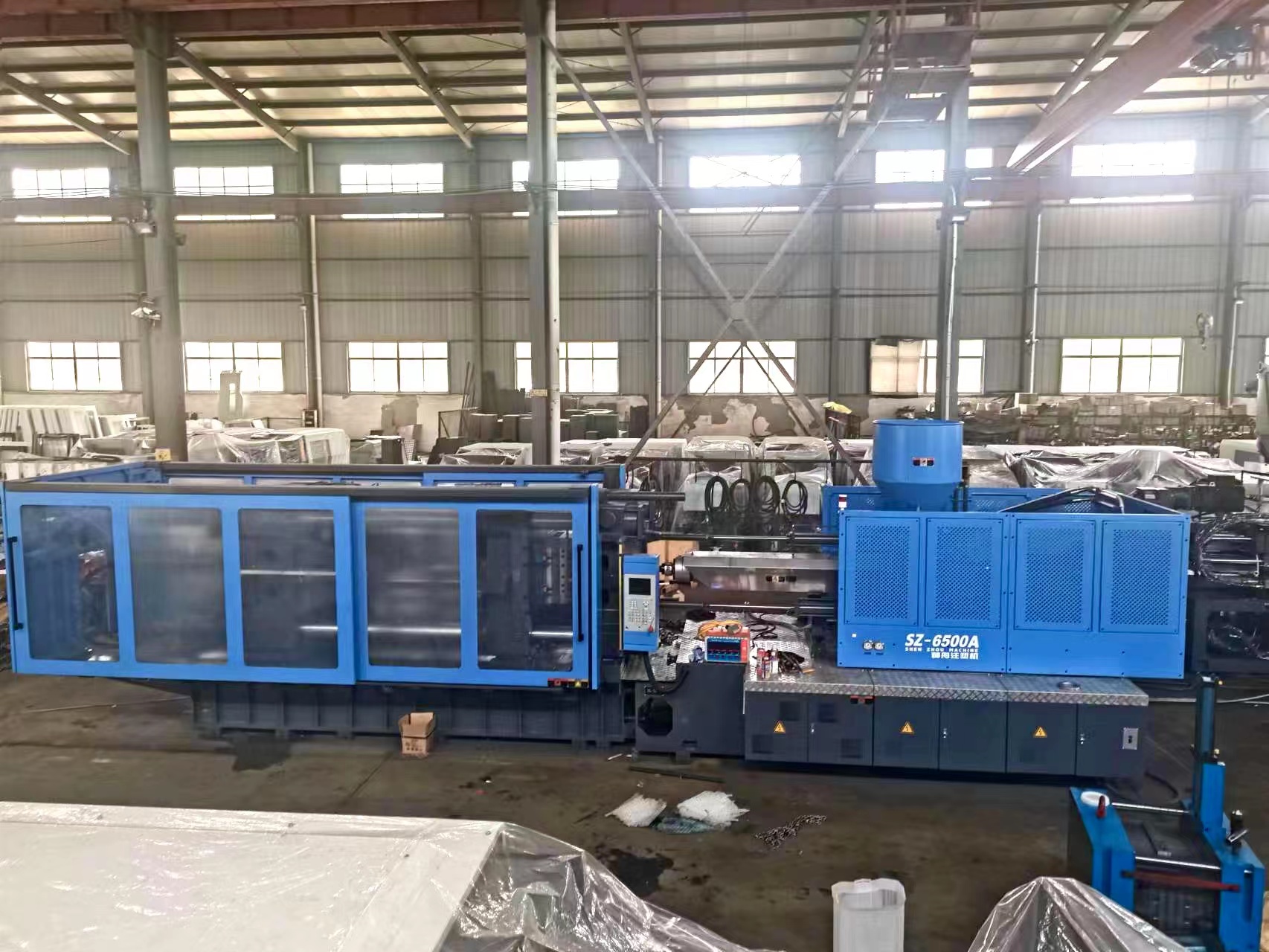 SZ—6500A Injection Molding Machine