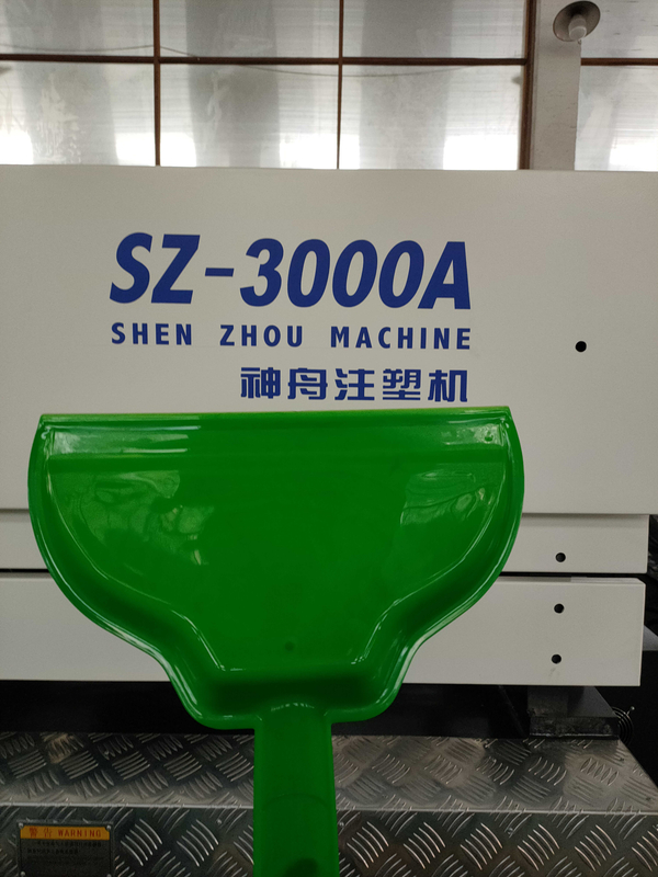 Plastic Shovel Injection Making Molding Machine 